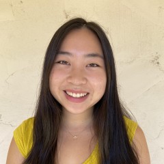 Portrait photograph of Izzy Phan