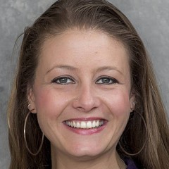 Portrait photograph of Miranda Perry